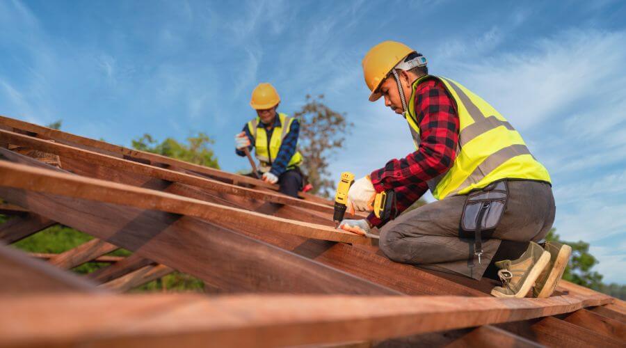 Professional Flat Roofing Installation services in Robards, KY